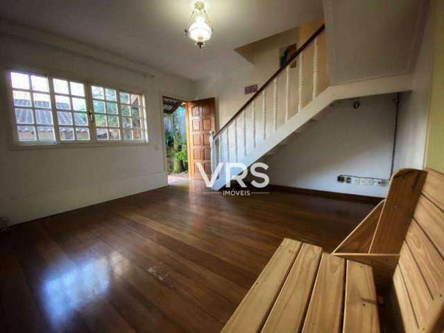 Casa com 3 dormitórios à venda, 64 m² por R$ 430.000,00 - Araras - Teresópolis/RJ