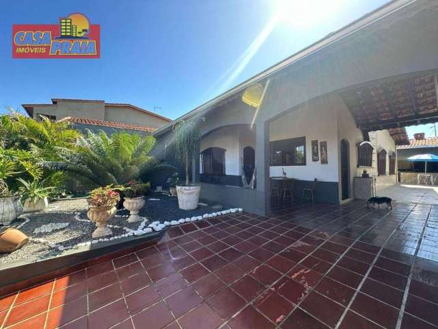 Casa com 3 dormitórios à venda, 250 m² por R$ 550.000,00 - Agenor de Campos - Mongaguá/SP