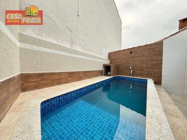 Casa em Mongaguá 3 quartos piscina 200 metros da praia R$ 450.000 - Jardim Praia Grande