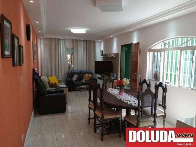 Sobrado com 3 dormitórios à venda, 134 m² por R$ 610.000,00 - Vila das Belezas - São Paulo/SP