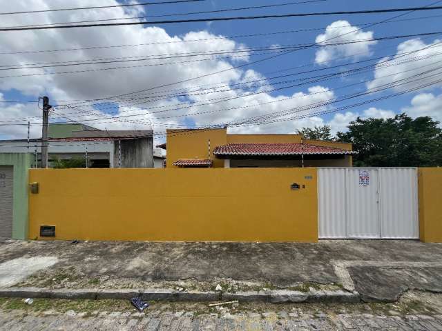 Ótima casa para Aluguel em Emaús