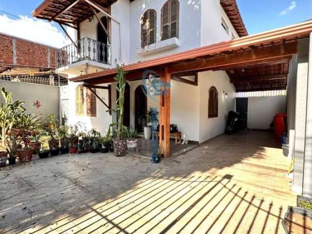 Casa Grã Duquesa lote de 360 m2