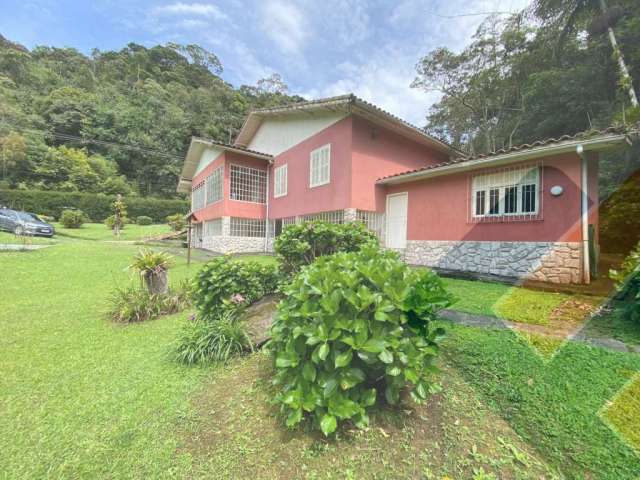 Casa com 3 quartos à venda no Mury, Nova Friburgo , 180 m2 por R$ 1.200.000