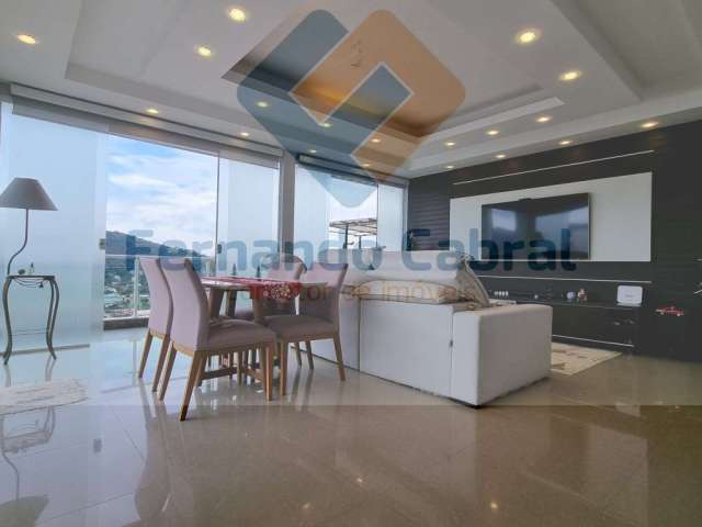 Casa de Luxo à Venda em Condomínio Exclusivo em Piratininga, Niterói-RJ: 4 Quartos, 2 Suítes, 1 Sala, 5 Banheiros, 3 Vagas, 350m².