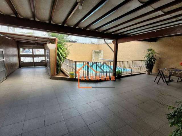 Casa com 3 dormitórios à venda, 200 m² por R$ 1.500.000,00 - Vila Nova York - São Paulo/SP