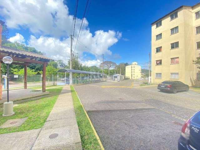 Apartamento 2 dormitórios com 1 vaga para o carro no bairro Vila nova em Porto Alegre - RS. Living 2 ambientes, cozinha americana, banheiro social com box em vidro, ventilado. Condômino Residencial Ja