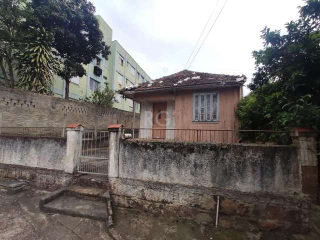 Terreno  em excelente localização próximo ao Zaffari da Av Otto Niemayer.  &lt;BR&gt;&lt;BR&gt;Terreno à venda na Vila Conceição, com 238m² de área total. Localizado na Rua Padre João Batista Reus, pr