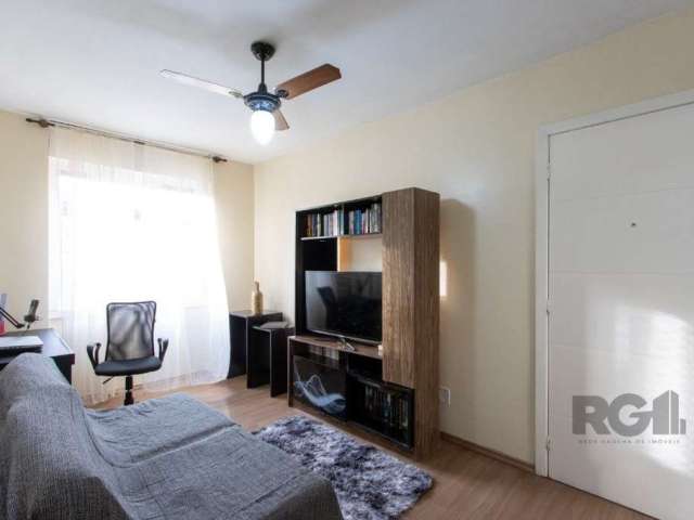 APARTAMENTO | CAVALHADA&lt;BR&gt;&lt;BR&gt;Apartamento no bairro Cavalhada com 02 dormitórios, sol da manhã, com 57,20 m² privativos, living para 02 ambientes, banheiro social, cozinha, banheiro socia