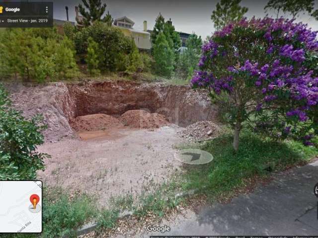 Terreno com otima localização, medindo 9mx 25m= 225m².&lt;BR&gt;Proximo a av. juca batista, e estrada da serraria.&lt;BR&gt;Vamos visitar?&lt;BR&gt;aguardo sua ligação.