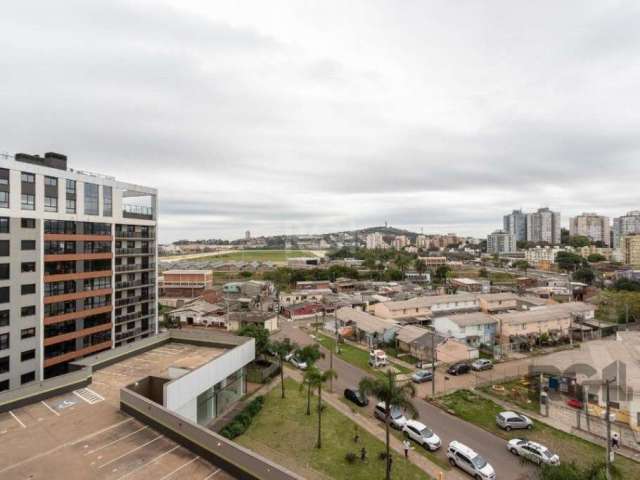 Excelente sala comercial no empreendimento Morano, localizada na Avenida Icarai, 1717, Cristal, Porto Alegre. Possui área privativa de 37.91m² e área total de 63.62m². Conta com 1 banheiro social, vis