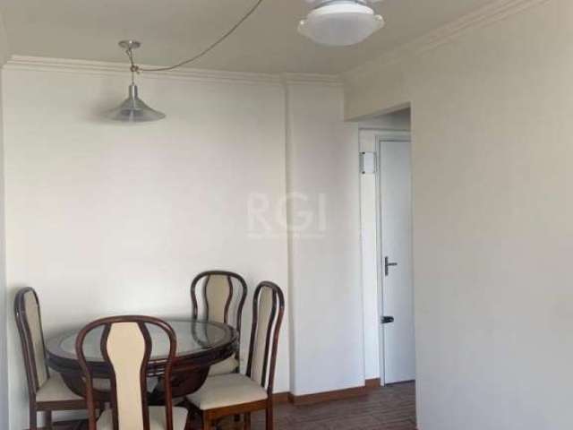 Apartamento 01 dormitório, no Bairro Jd. Lindóia&lt;BR&gt;&lt;BR&gt;Apartamento de 01 dormitório, amplo living 02 ambientes, suíte, cozinha com área de serviço separada. Prédio com elevador, salão de 