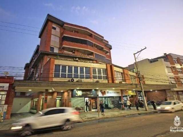 OTIMA SALA COMERCIAL. APROXIMADAMENTE 65M² DE AREA PRIVATIVA, COM BANHEIRO.  CONDOMINIO COM PORTARIA 12H, ZELADOR E ELEVADOR. LOCALIZA EM FRENTE AO SHOPPING BOURBON ASSIS BRASIL.&lt;BR&gt;&lt;BR&gt;AG