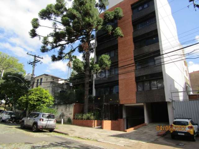 Oportunidade&lt;BR&gt;Sala comercial desocupada no bairro Petrópolis em Porto Alegre. &lt;BR&gt;Possui recepção, lavabo, ar condicionado split instalado. &lt;BR&gt;Prédio com portaria 12 horas e eleva