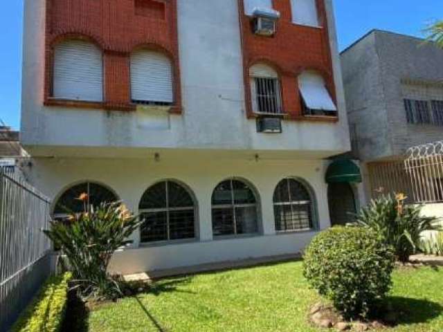 Apartamento à venda em Santana, Porto Alegre&lt;BR&gt;&lt;BR&gt;Apartamento à venda , localizado na Rua Delegado Grant,  Com 2 dormitórios, banheiro social, sala, cozinha, área de serviço e despensa. 