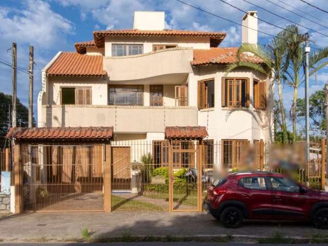 Casa dos sonhos à venda no bairro Ipanema - um refúgio à beira do Guaíba!&lt;BR&gt;&lt;BR&gt;Descubra uma verdadeira joia no cobiçado bairro Ipanema, onde o Rio Guaíba é parte do seu quintal e a vista