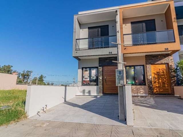 Ótima casa à venda no Loteamento Lagos de Nova Ipanema! Esta charmosa residência oferece 2 suítes confortáveis, uma sacada para desfrutar da vista, um espaçoso pátio nos fundos e uma vaga de garagem. 