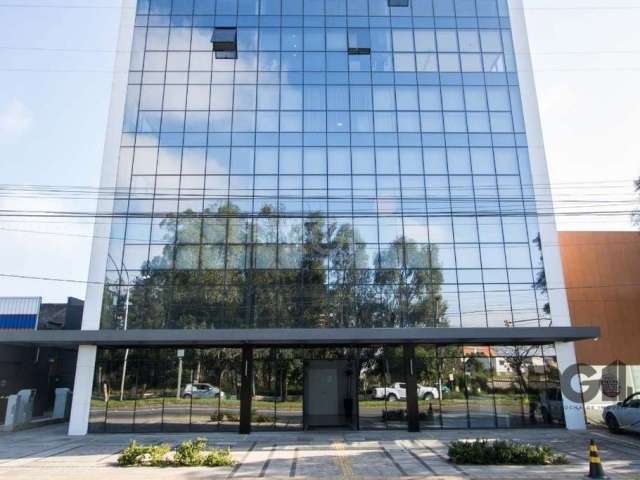 Excelente conjunto/sala localizado no prestigioso Murano Office, na Avenida Icaraí, Porto Alegre. &lt;BR&gt;Com uma área privativa de 37,05 m² e total de 62,18 m², este espaço é ideal para seu negócio