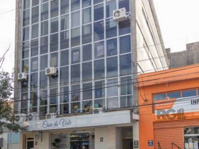 Sala comercial  para Comprar  com ótima iluminação, banheiro, portaria  24 horas.&lt;BR&gt;A posição do imóvel é de frente. ensolarado, portaria , zeladori