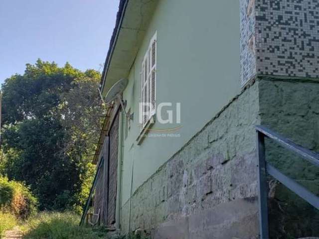 Excelente terreno no bairro nonoai, com uma casa no terreno! Agende sua visita!&lt;BR&gt;tem no terreno uma casa de alvenaria com 2 dormitórios, sala, cozinha, banheiro, com um galpão de madeira nos f