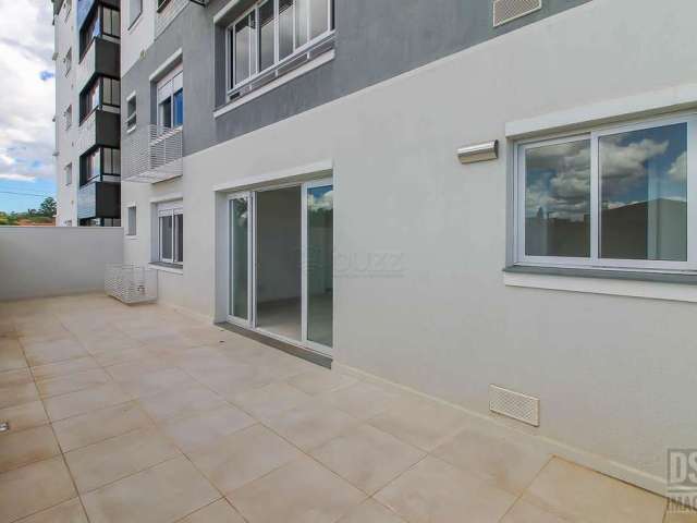 Apartamento de 1 dorm com lavabo e suíte, churrasqueira interna, terraço amplo. &lt;BR&gt;Localizado próximo ao Zequinha, na Av. Assis Brasil. imóvel nunca habitado, novo, com piso laminado e porcelan