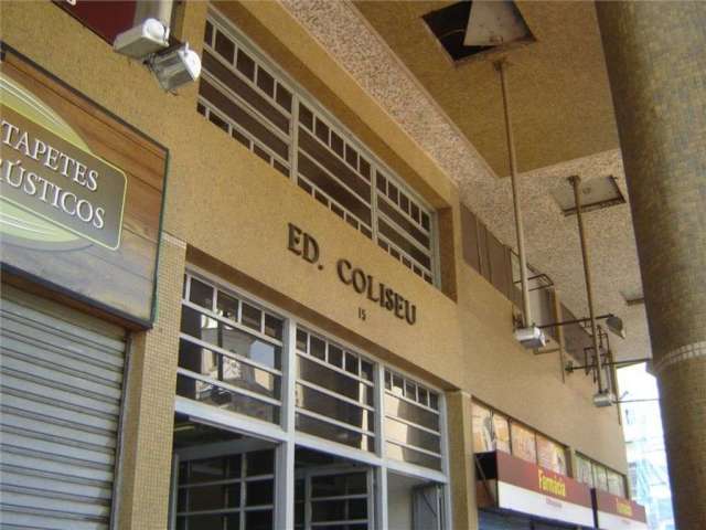 Sala comercial, oportunidade  de  negócio: sala  no edifício coliseu  no centro de poa. Sala, banheiro, com 29,26 m² de área privativa. Com 4 elevadores.&lt;BR&gt;Agende sua visita conosco.&lt;BR&gt;T