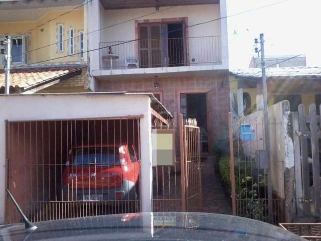 Ótimo sobrado no Bairro Hípica com 2 dormitórios ,Garagem coberta para 1 carro, 2 banheiros, salão de festas, próximo a todos os recursos. O imóvel não pode ser financiado. &lt;BR&gt;Agende já sua vis