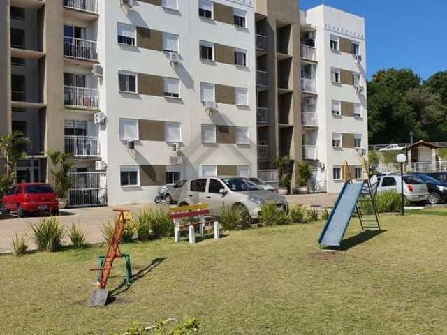 Excelente apartamento com 2 dormitórios, sacada com churrasqueira, cozinha, planejada, vaga de garagem. Condomínio portaria 24 horas, playground, salão de festas, quadra de esportes, quiosque churrasq