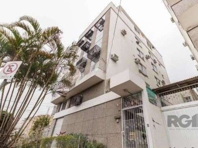 Ótima sala comercial térrea, transformada em apartamento estilo Stúdio com mezanino no Partenon. No andar inferior possui sala ampla com cozinha integrada. No mezanino possui dormitório com sacada cob