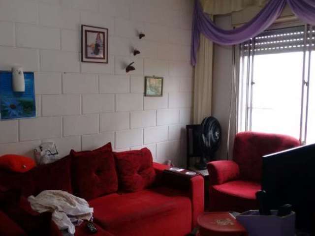 Apartamento no bairro jardim vila nova com 2 dormitórios, cozinha, banheiro social, sacada e área de serviço. Condomínio com portaria 24hrs, salão de festas, churrasqueira, playground, jardim e gradil