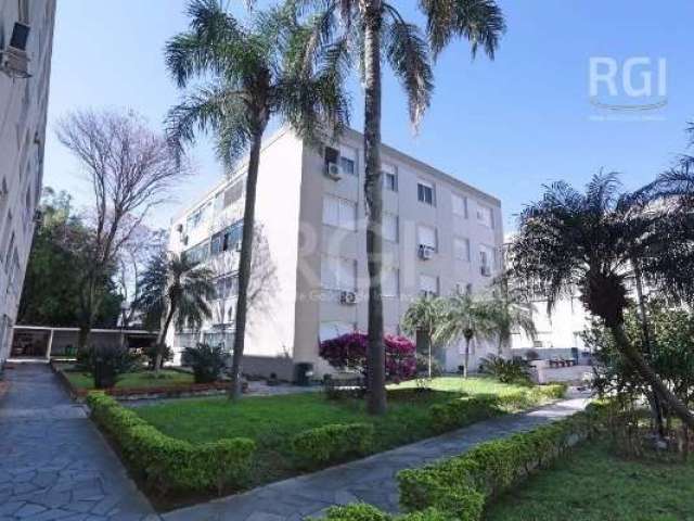 Apartamento reformado, no bairro Vila Ipiranga, com 1 (um) dormitório, sala, cozinha, banheiro, área de serviço. Próximo ao shopping Wallig, Iguatemi e Avenida Assis Brasil. Marque sua visita!!!