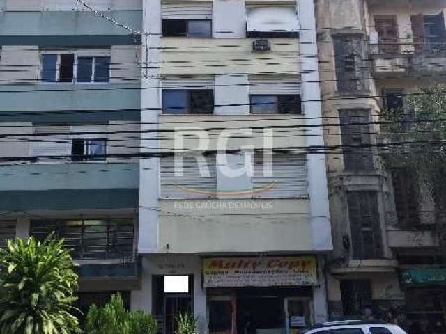 APARTAMENTO JK NO CENTRO HISTÓRICO EM PORTO ALEGRE. Excelente oportunidade, ótimo apartamento JK ,  na André da Rocha, todo em piso frio, com fogão, geladeira  e mesa. Banheiro c/ tanque e iluminação 