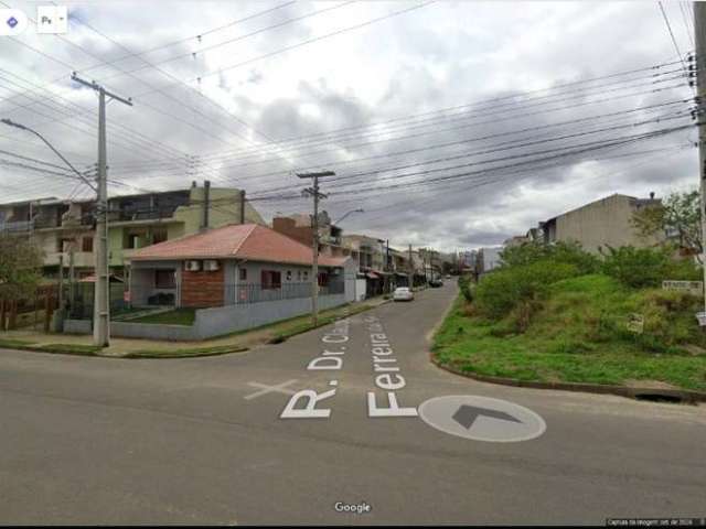 De R$ 155 mil por R$ 128 mil!&lt;BR&gt;&lt;BR&gt;Excelente terreno em região muito prospera de Porto Alegre.&lt;BR&gt;Venha conhecer! Lugar calmo e residencial, perto de mercado, farmácia, postos, esc