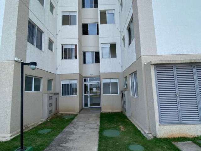 Excelente apartamento Térro de 2 dormitórios, localizado no condomínio Alto São Francisco, no bairro Rubem berta, banheiro social com ventilação natural, bem ventilado e ensolarado, conta com uma vaga