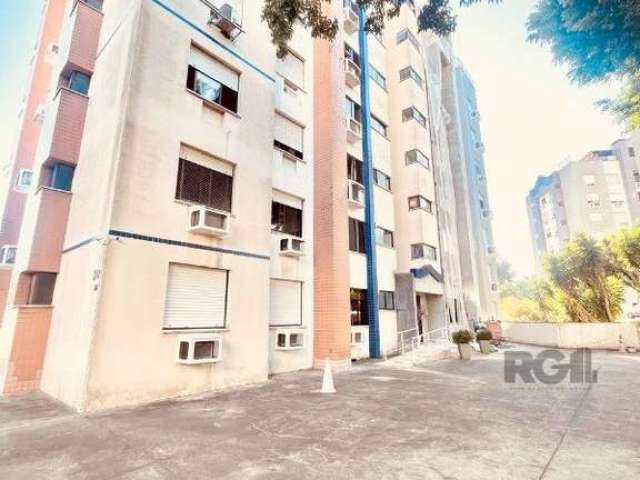 Oportunidade!! Apartamento mobiliado, com 3 dormitórios sendo 1 suíte, banheiro social, living estendido integrado a sacada, sacada fechada/integrada a sala com lareira (churrasqueira/reversível), cop