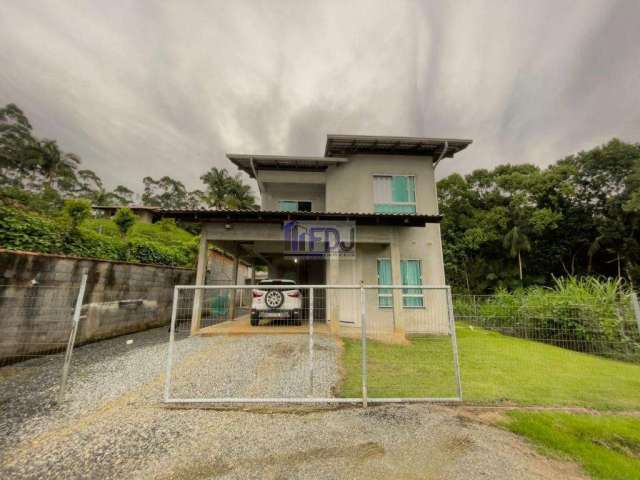 Casa à Venda em Itoupava Central