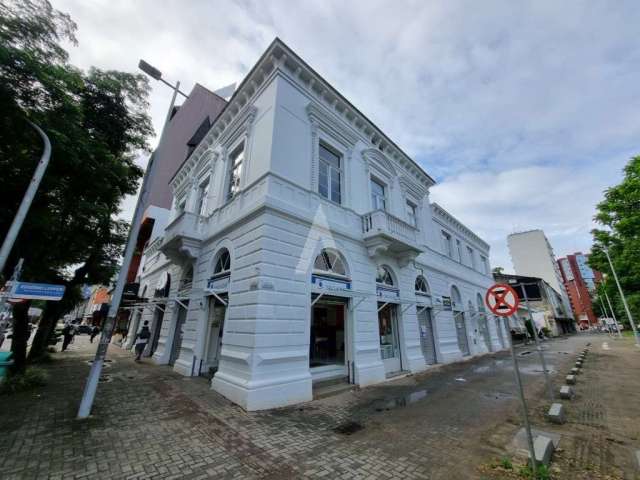 Sala para alugar, 19.60 m2 por R$800.00  - Centro - Joinville/SC