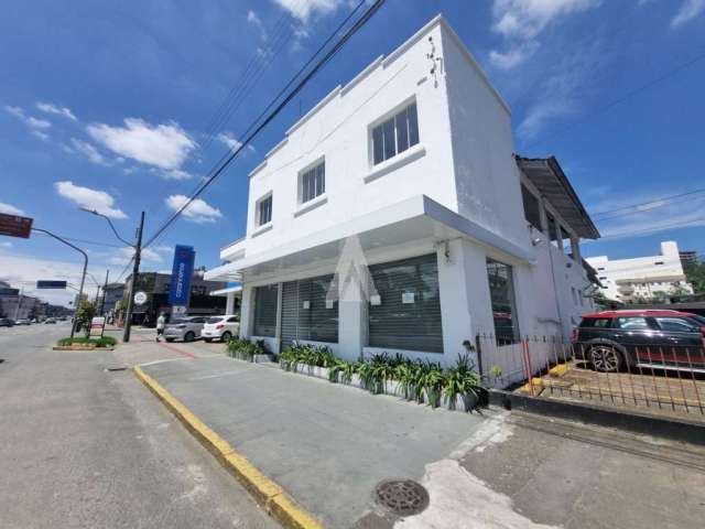 Loja para alugar, 214.98 m2 por R$12000.00  - Bucarein - Joinville/SC