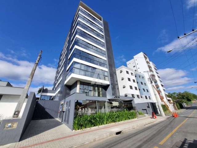 Apartamento com 3 quartos  para alugar, 111.91 m2 por R$8350.00  - America - Joinville/SC