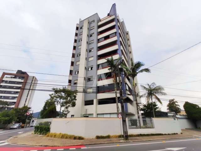 Apartamento com 3 quartos  para alugar, 133.00 m2 por R$3900.00  - America - Joinville/SC