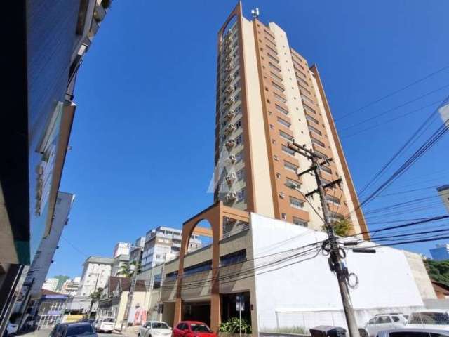 Apartamento com 1 quarto  para alugar, 33.00 m2 por R$1700.00  - Centro - Joinville/SC