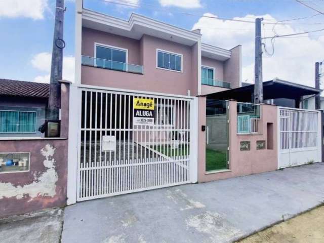 Casa residencial com 3 quartos  para alugar, 133.94 m2 por R$2500.00  - Parque Guarani - Joinville/SC