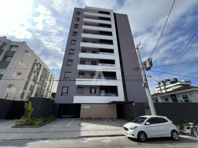 Apartamento com 3 quartos  para alugar, 76.52 m2 por R$3200.00  - Costa E Silva - Joinville/SC