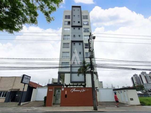 Apartamento com 2 quartos  para alugar, 57.74 m2 por R$2250.00  - Bucarein - Joinville/SC