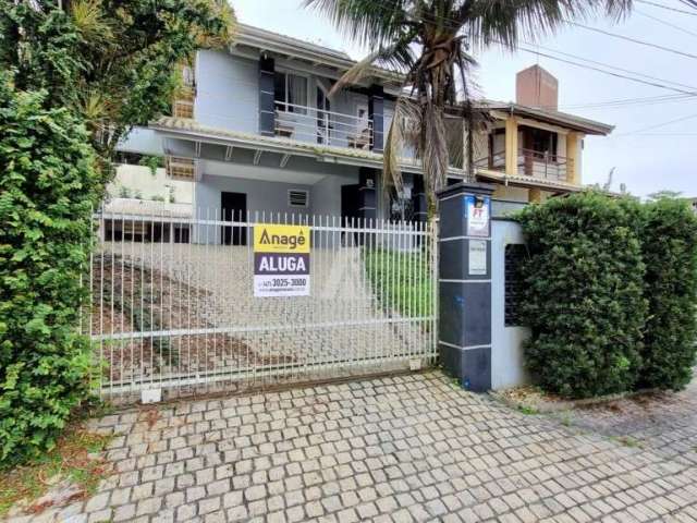 Casa residencial com 3 quartos  para alugar, 161.96 m2 por R$7300.00  - America - Joinville/SC