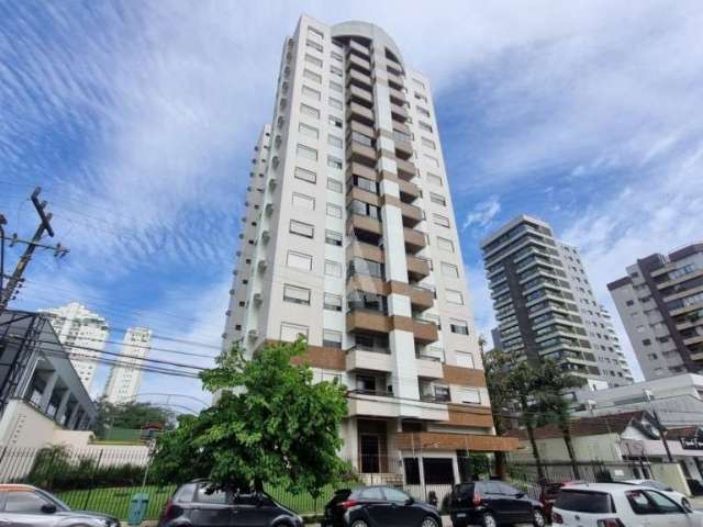 Apartamento com 2 quartos  para alugar, 73.94 m2 por R$2300.00  - Centro - Joinville/SC