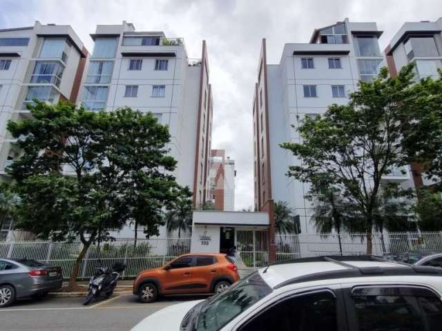 Apartamento com 3 quartos  para alugar, 67.60 m2 por R$2650.00  - Floresta - Joinville/SC