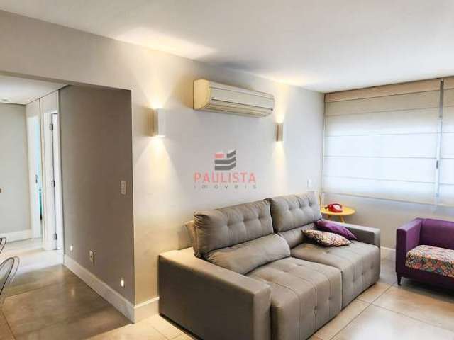 Apartamento de 2 dormitórios, principal com closet, sala de 2 ambientes, cozinha com área de serviç