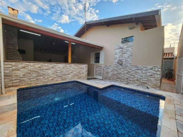 Casa com 3 dormitórios à venda, 194 m² por R$ 720.000,00 - Baroni - Barretos/SP