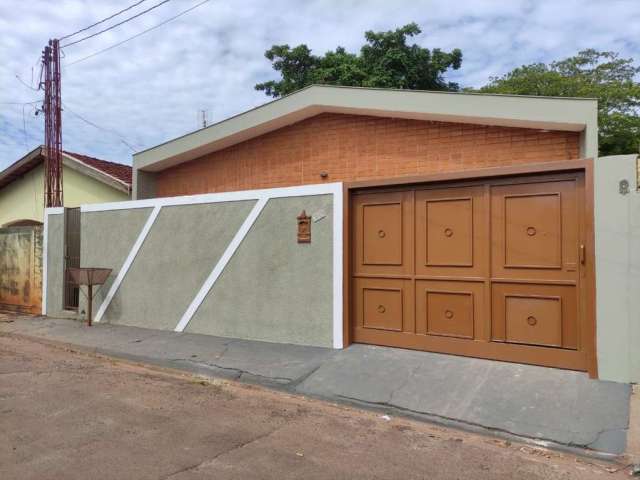 Casa com 3 dormitórios à venda, 179 m² por R$ 340.000,00 - Marchi - Barretos/SP