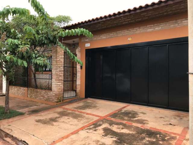 Casa com 3 dormitórios à venda, 147 m² por R$ 400.000,00 - Residencial Jockey Club - Barretos/SP